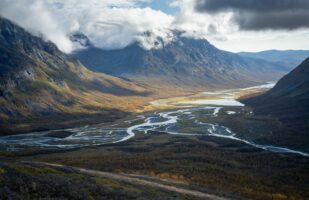River Confluence from Dielmábuollda