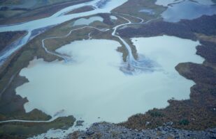 Sájvva (Lake beneath Skierffe)