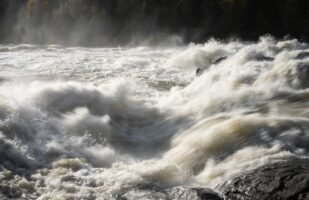 Gamájåhkå Rapids at Kvikkjokk #1