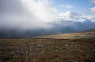 Njoatsosvágge (ascent to Sähkok)