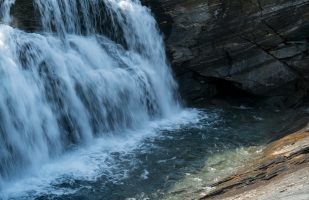 Waterfall of Skavldalselva