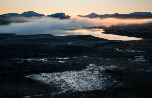 Sunrise above the peak Alkavare