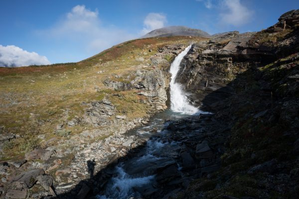 Waterfall of Tjåggnårisjåhkå