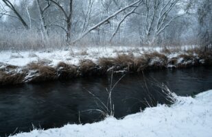 Dark Band (Seeve River)