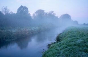 Autumn morning at Seeve river III