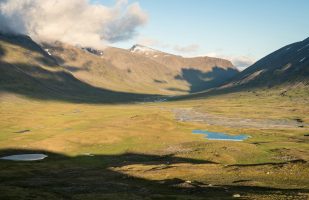 Ruohtesvágge and Smájllájåhkå stream