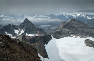 View from Bårddetjåhkkå