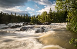 Gamájåhka rapids at Kvikkjokk