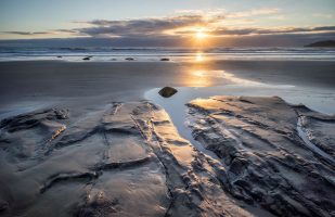 Moeraki sunrise without boulders