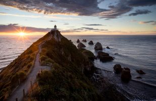 Sunrise at Nugget Point